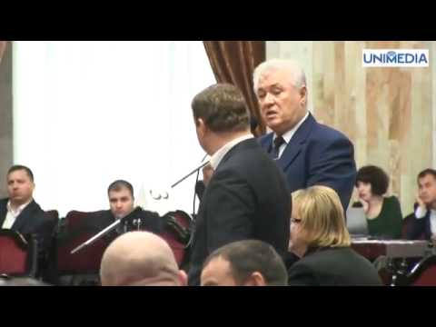 Schimb de replici „istorice" dure între Voronin și Saharneanu