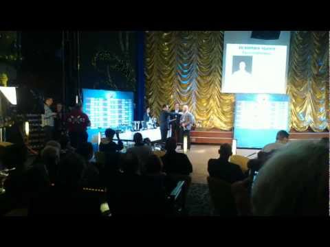 Keinäsen haastattelu Gaalaristeilyllä