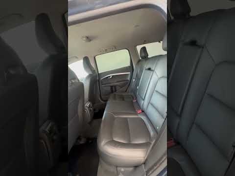 фото volvo v70 iii рестайлинг 0