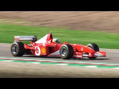 Ferrari F2002 F1 Car singing at Imola Circuit: Best of V10 Sounds, Accelerations & Fly Bys!