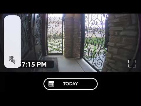 wack 100 goes off after white boy rings his doorbell.😂🔴