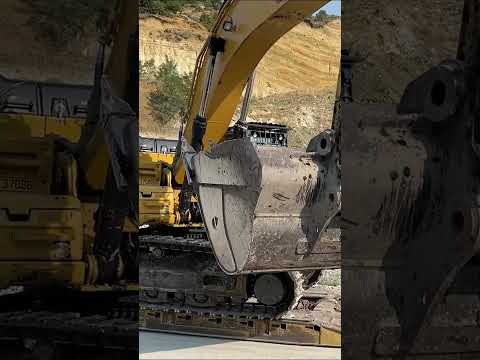 Loading And Transporting The Cat 352F Excavator! (Part 3) #shorts