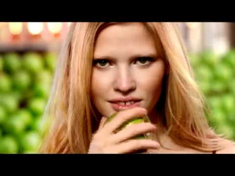 DKNY be delicious commercial