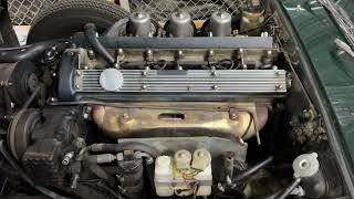 1970 Jaguar XKE Series II Coupe Start Up and Idle