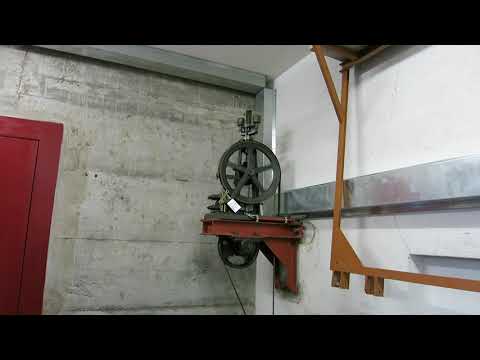 Historischer Schrägaufzug Luzern Talfahrt Schindler - private inclined lift Switzerland