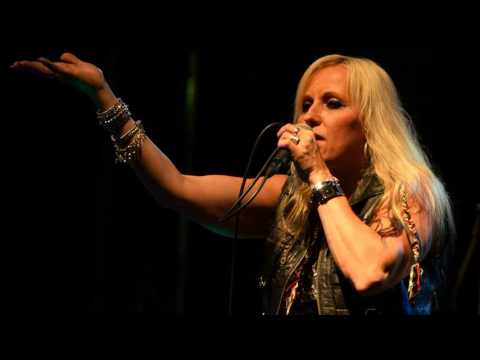 Doro & Warlock Revival - DORO & WARLOCK REVIVAL (CZ) - You´re My Family + Evil + Burning 