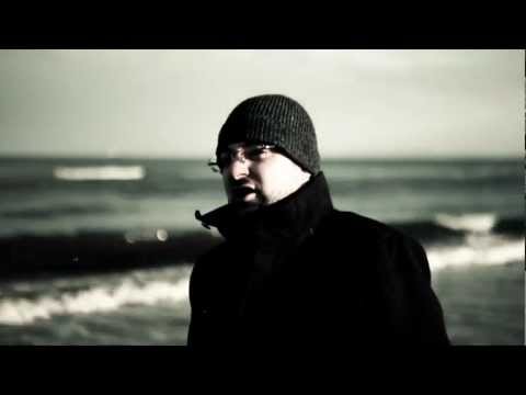 Basstard - Weiss (Rock Version) - Official HD Video