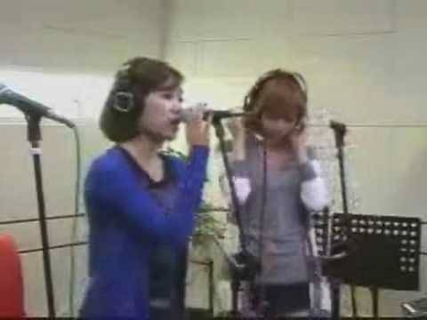 [090701] ChinChin SNSD Jessica & Tiffany - Genie In A Bottle