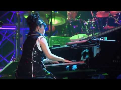 Keiko Matsui  performs 