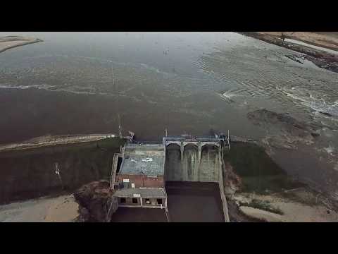 Drone Footage: Historic flooding in Midland, Michigan, with views of the Edenville Dam