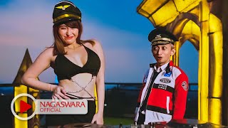 Download lagu Omo Kucrut - 1 Titik 2 Koma mp3