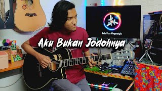 Download lagu AKU BUKAN JODOHNYA (Tri Suaka) Fingerstyle cover   Drum | Faiz Fezz mp3