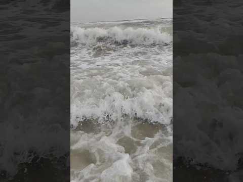 Karachi samandar 🌊#shorts #youtubeshorts #setisfying #viral