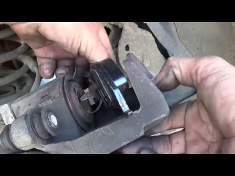 Changing Rear Brakes 2007 Crown Victoria Police Interceptor