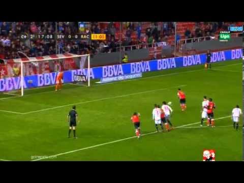 Penalti de M'bia a Mariano - GOL de Miguélez