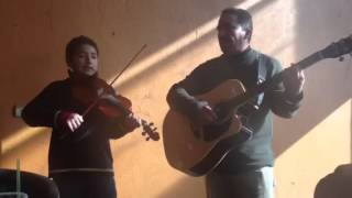 Golpes en el corazón.