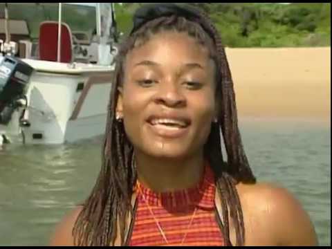 Mc Roger -  Inhaca, ilha tão linda (Video Oficial)