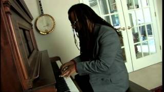 Rahsaan Barber on Piano