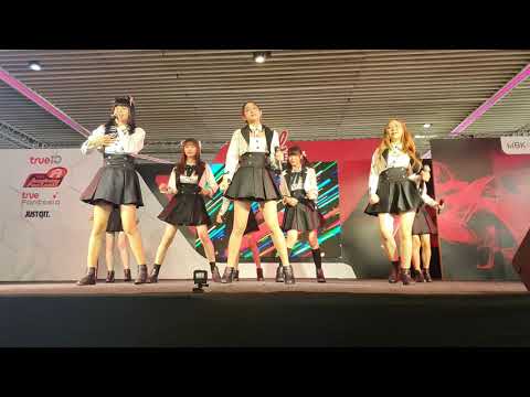 S102405 Schoolday - โดด JUMP JUMP @ IDOL Exchange 6/9 @ MBK center #CMDreamDaisy124851