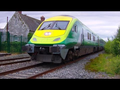 Irish Rail Mark 4 Intercity Train + 201 Class Loco - Monasterevin, Kildare