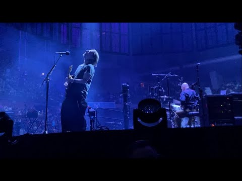 Radiohead - ( Nice Dream ) - live Madrid 2025-11-08 night 4