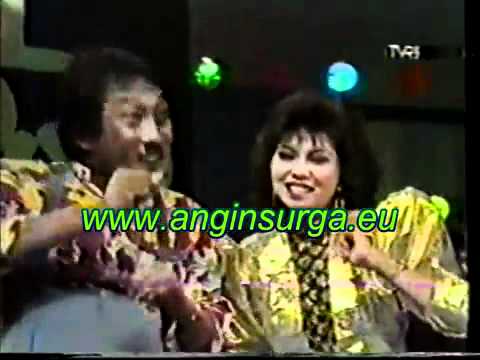 Ria Resty Fauzi - Sepatu Dari Kulit Rusa.