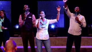 &quot;Holy (Donnie McClurkin Version)&quot; w/Extended Praise - Kenneth Reese