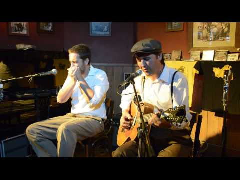 The Suitcase Brothers - One Dime Blues