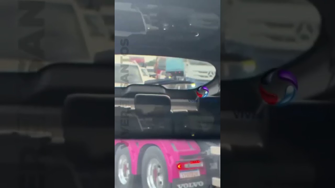 Acidente na Anchieta causa congestionamento sentido litoral na tarde desta sexta-feira (7).