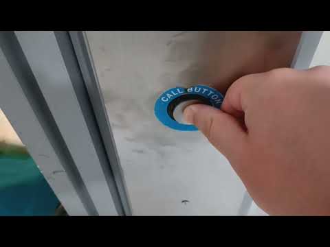 MEI hydraulic glass elevator at the Westfield World Trade Center mall (Manhattan, NY)