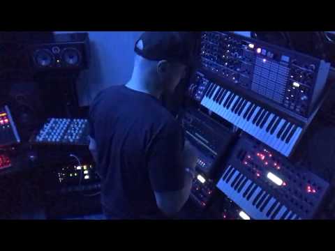 No Soul To Sell - 77BPM TRIPHOP EXPERIMENT