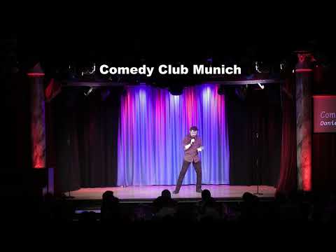 Comedy Club Munich - Dan Beaver - 12. November 2021 at Theater Drehleier