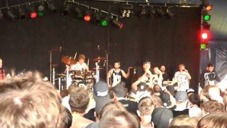 GROEZROCK 2011 / THE ACACIA STRAIN - THE HILLS HAVE EYES (live)