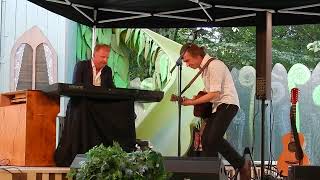 Jarkko Martikainen - Teräsmummo/Roskisdyykkarin balladi + Ei toivotut laulut
