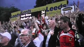 Magnificent Bradford Bulls Supporters Congratulate Their Team Despite Losing To Leeds 20/07/2012 HD