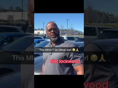 is that officer earl