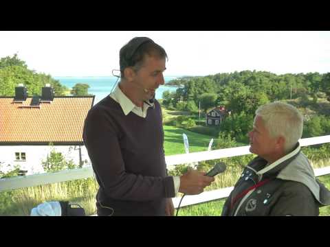 First team across Addnature sprint prize and a chat with Björn Englunds mother