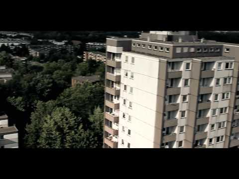 Delal - Steig in den Benz (Official Video)