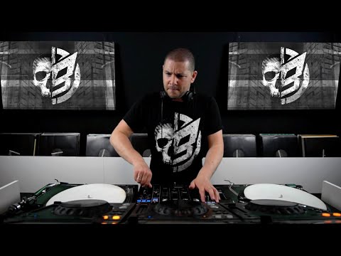 O.B.I. @ 5 Years Definition Of Hard Techno Online