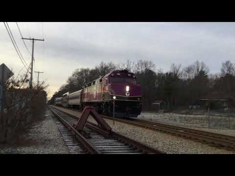 MBTA F40PH-3C 1063 In Hanson, MA