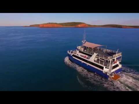 Relaxed and happy passengers aboard Discovery One.