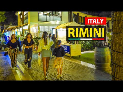 Rimini at Night is UNREAL – This City Walk Feels Like a Movie!
