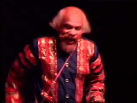 NOORTHI GEE Sri lankan old Drama Song 'Gove '  Actor -Sadun wijesiri