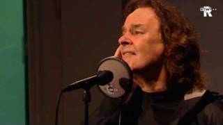 Live Uit Lloyd - The Zombies - Time Of The Season