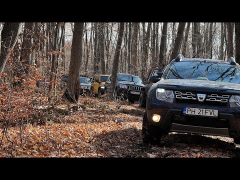 Dacia Duster off road, playing with the big boys Jeep Wrangler Patrol Samurai Ford Ranger Raptor
