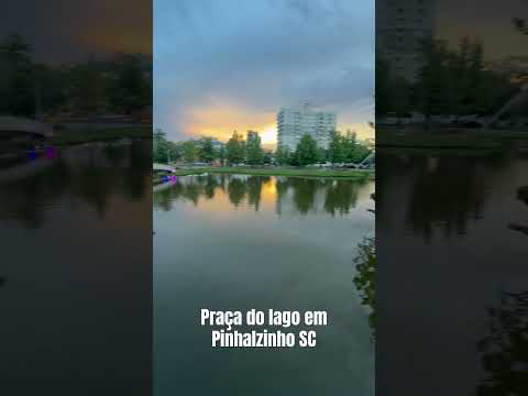 Praça do lago em Pinhalzinho SC