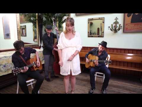 The Boulevard Of Broken Dreams Kim Hoorweg & Robin Nolan