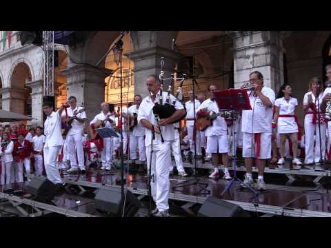 BAIONAN KANTUZ - OUVERTURE FETES DE BAYONNE 2015