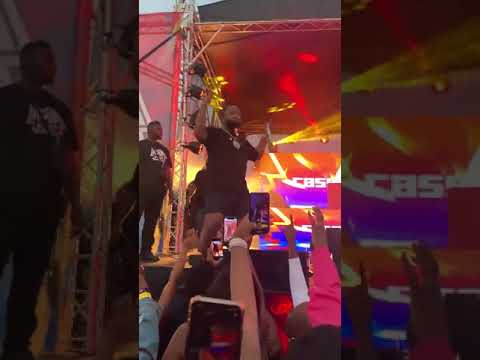 Cassper Nyovest performing Siyathandana in London, UK..... Subscribe To Our Channel After Watching