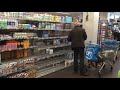 Lege schappen bij Albert Heijn Paterswolde